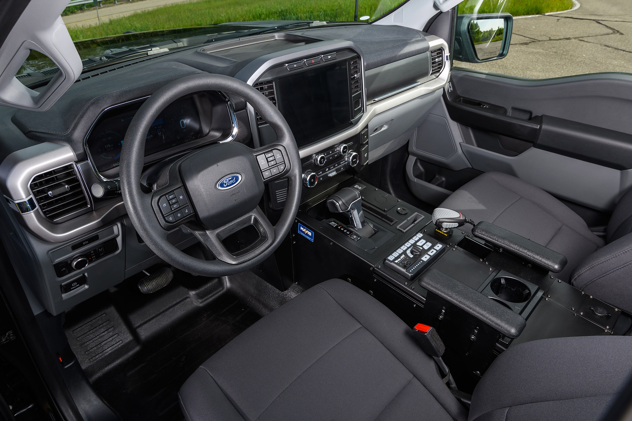 Interior da Ford F-150 elétrica