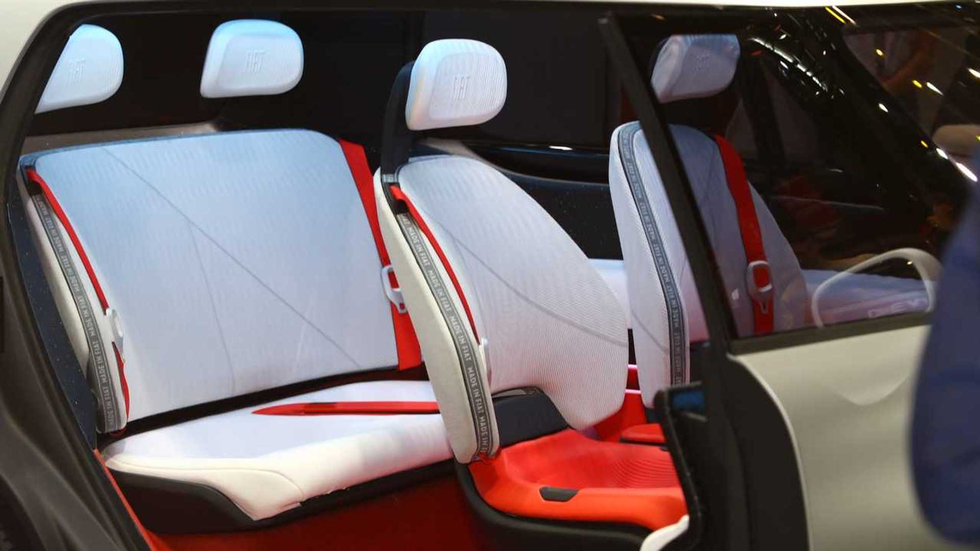 Interior do Fiat Panda 2024 