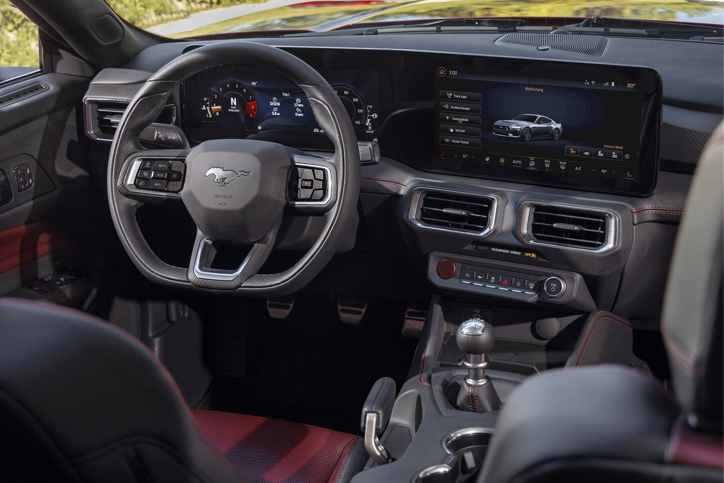 Foto do interior do Mustang