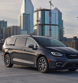 Chrysler Pacifica 2024