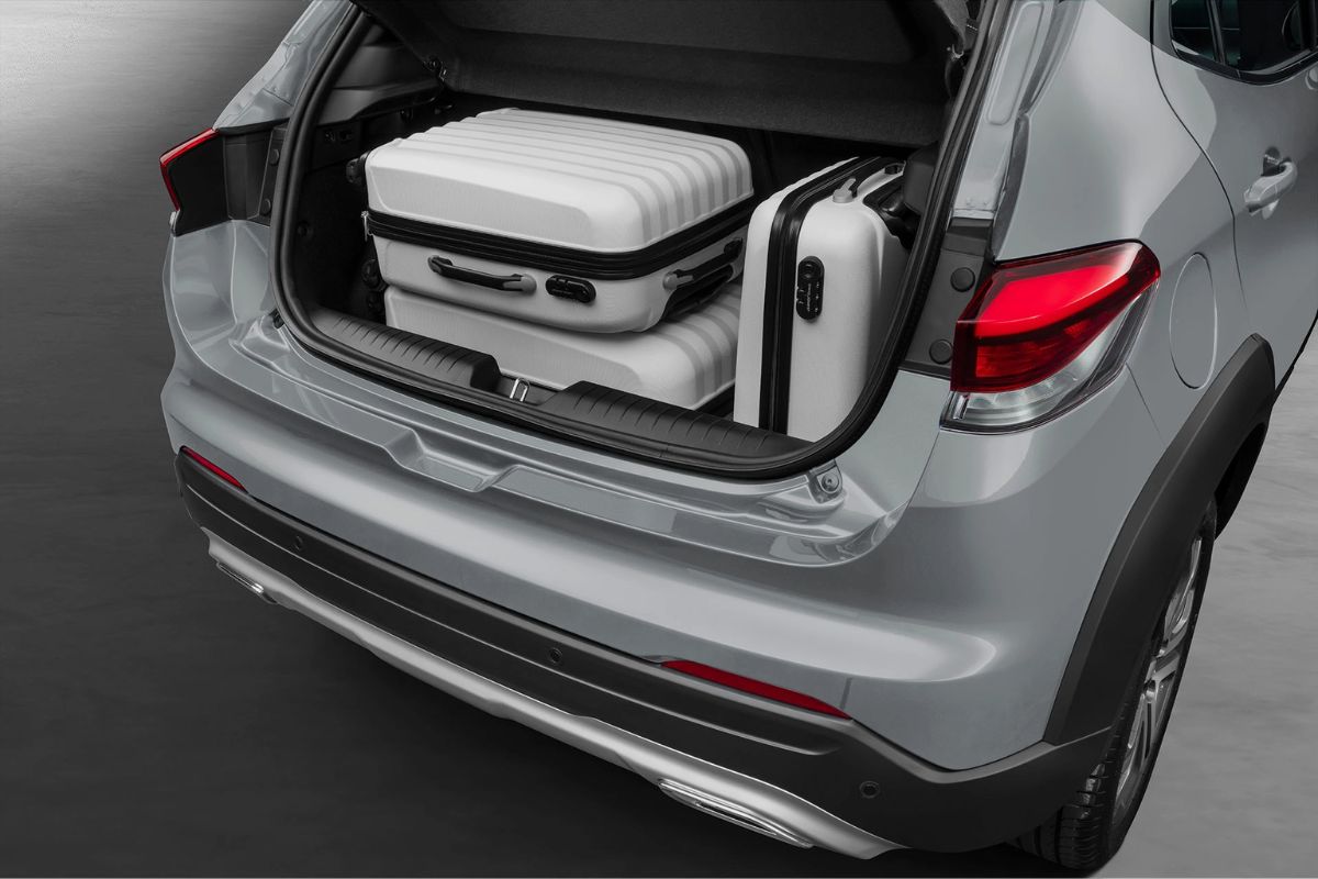 Fiat Pulse PCD 2024 com o porta-malas cheio de bagagens