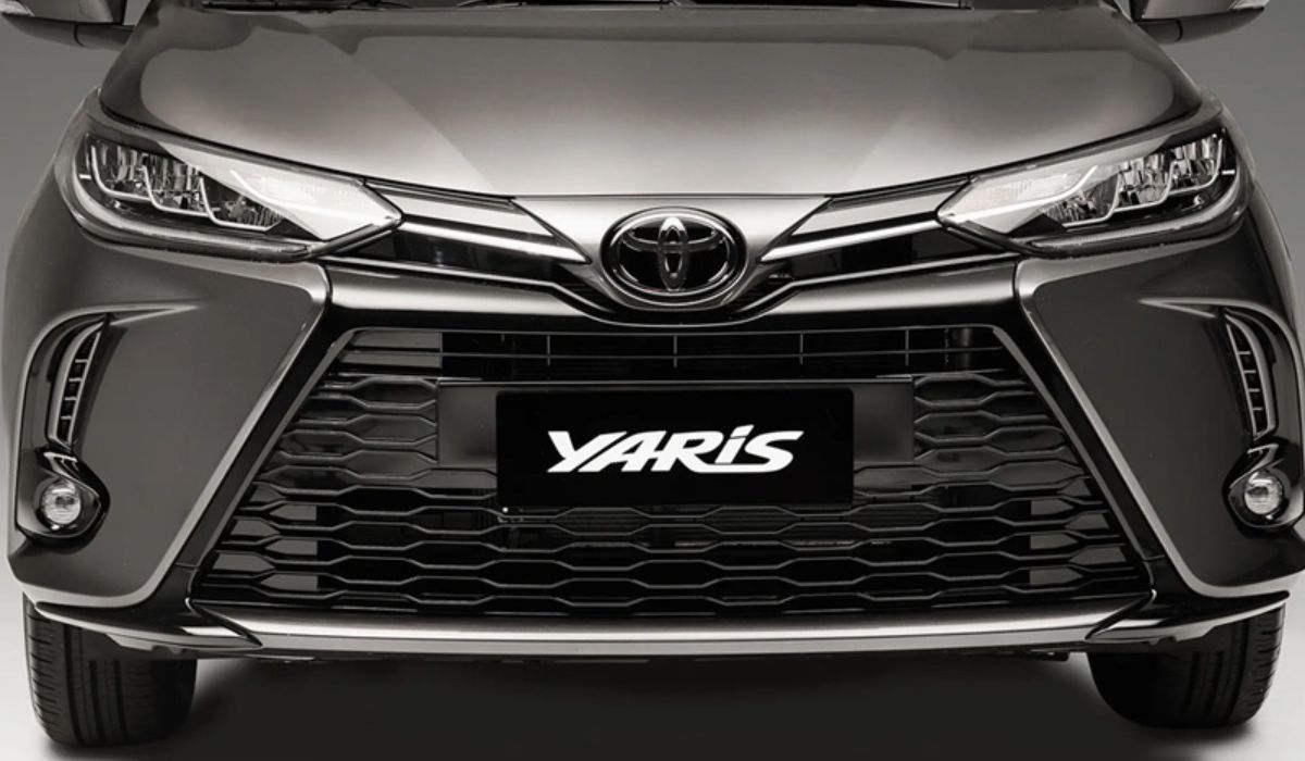 Recorte da parte d frente do Toyota Yaris